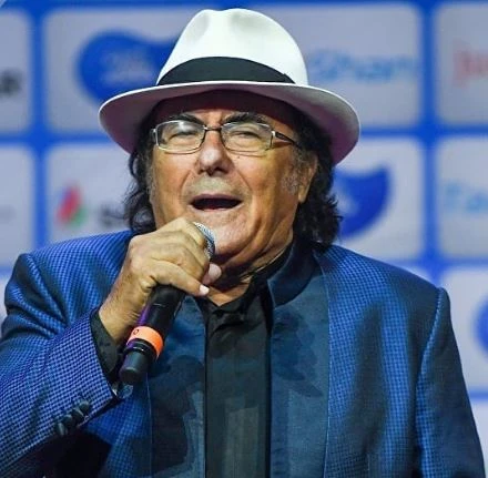 Albano Carrisi, orgoglio italiano: "Il momento più emozionante della mia carriera", schiaffo ai comunisti