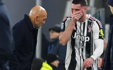 Vlahovic, una voce clamorosa: via subito, Milan di sasso