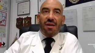 Coronavirus, l'infettivologo Matteo Bassetti: "Lockdown a Natale? Parlarne serve solo a mettere paura". Stoccata a Conte?