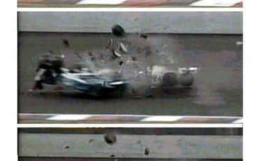 Zanardi, la prima vita finita nel 2001: lo schianto, le gambe amputate, un solo litro di sangue in corpo