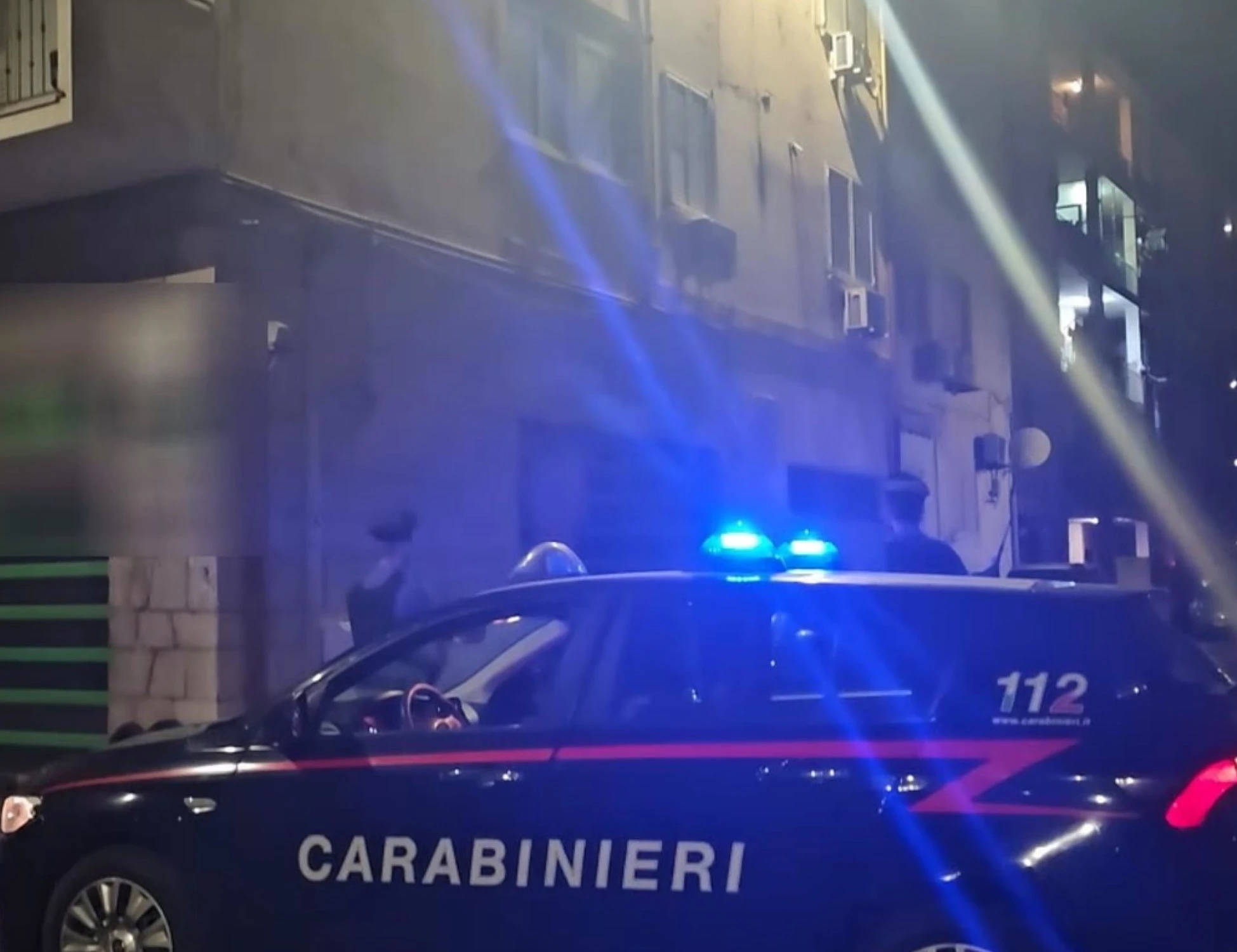 Accoltella un uomo in strada: cosa c'è dietro l'aggressione