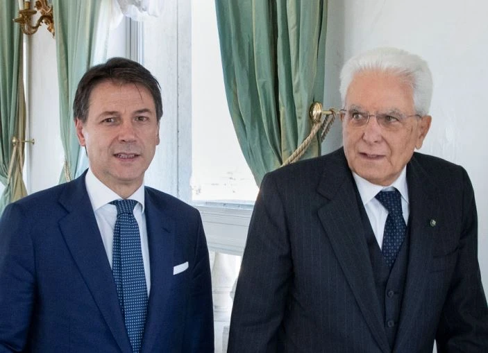 Giuseppe Conte e i servizi segreti, Sergio Mattarella prende le distanze in vista del viaggio negli Usa