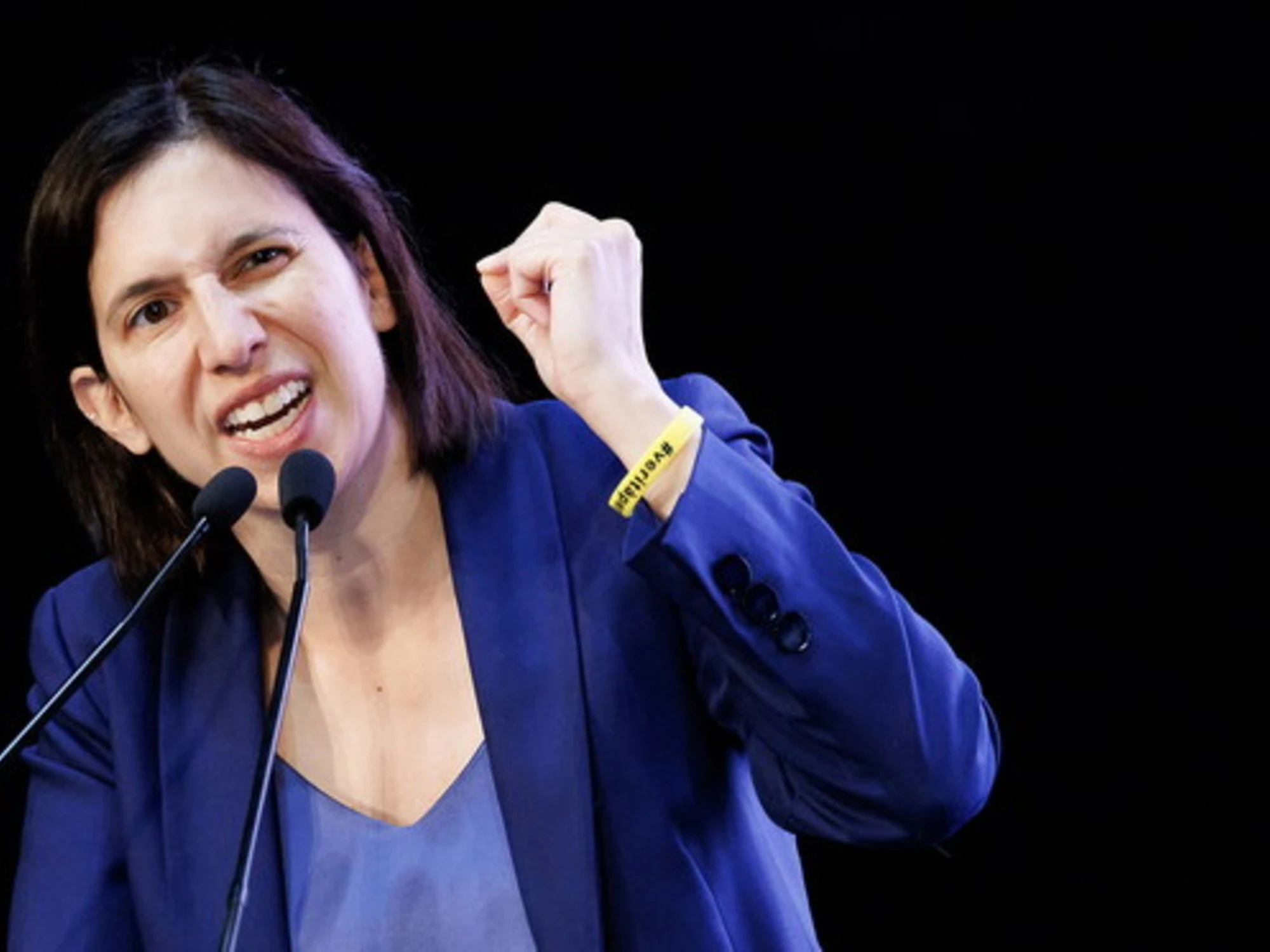 FdI, Fidanza affonda Elly Schlein: "Perché è surreale"