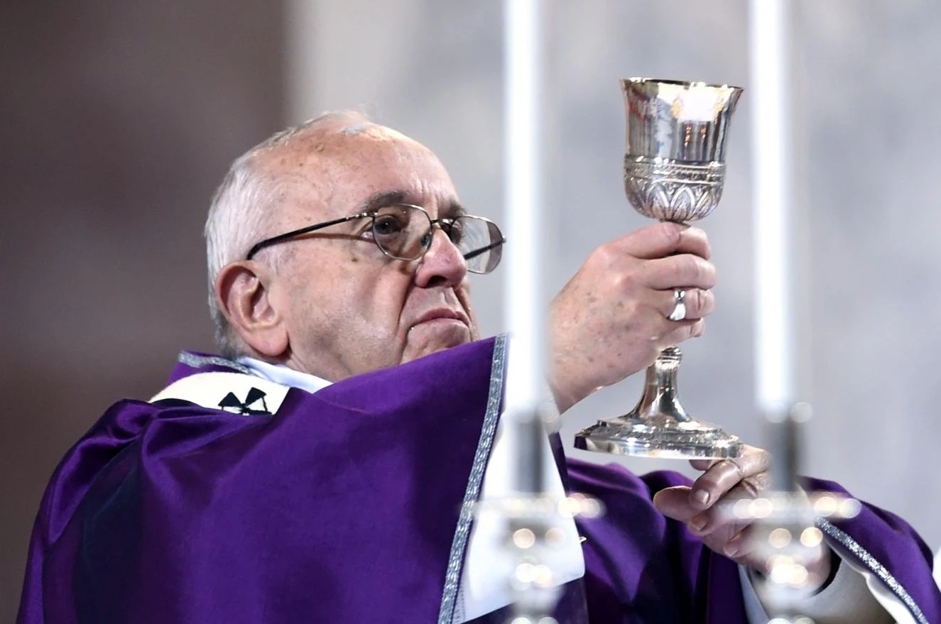 Papa Francesco, un altro fallimento: il caso-nigeriani, crolla la diocesi. Chi molla il Pontefice