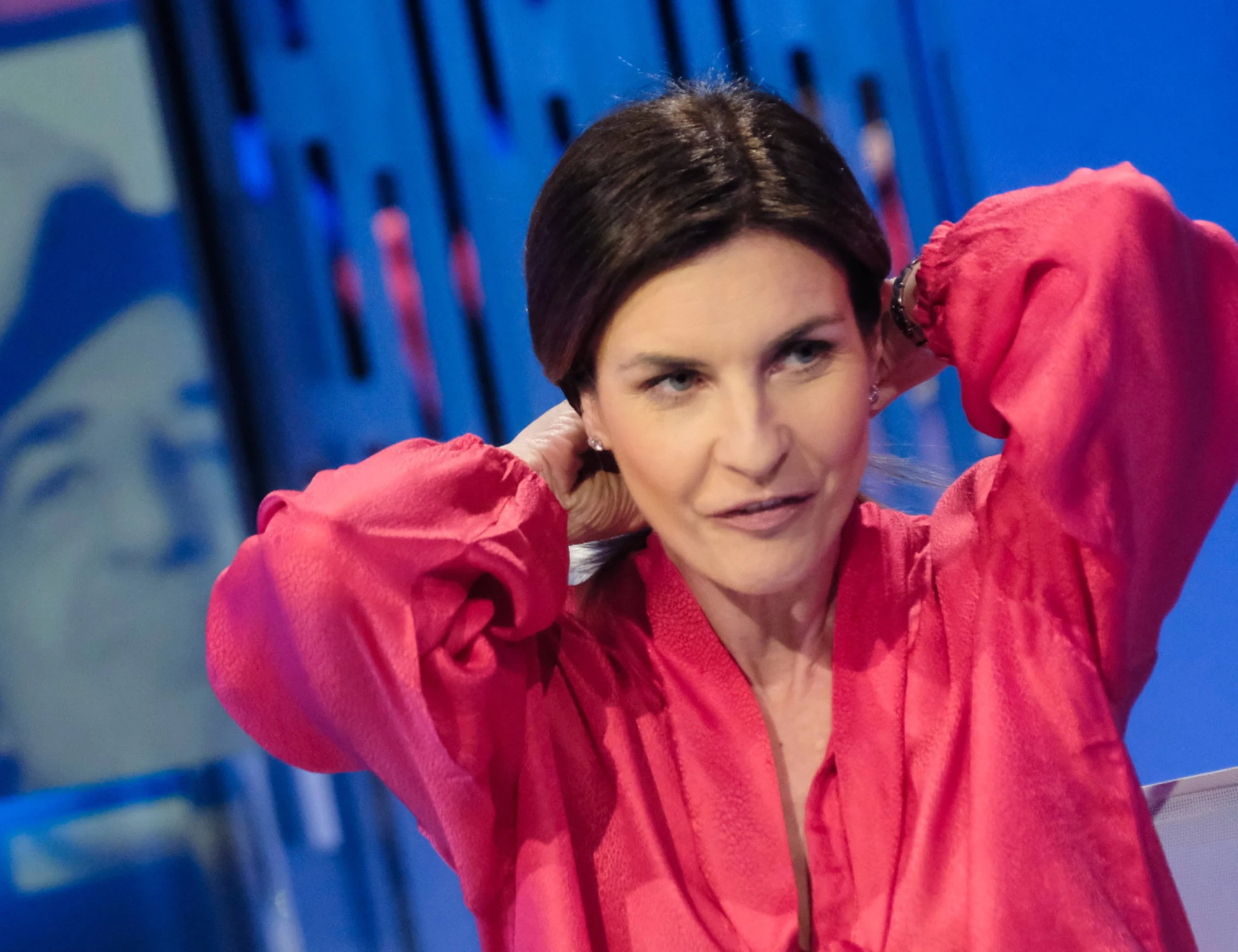 Foto private delle politiche: chiude il forum al centro della polemica