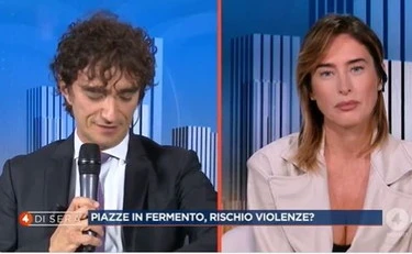 "Mi permetto di leggere questo, spaccare il muso a Donzelli": sinistra ko, viene giù lo studio 