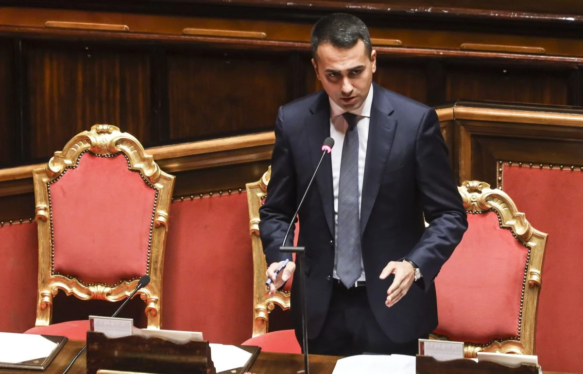 Libia, Di Maio "Fermare la guerra o avremo nuova crisi dei rifugiati"