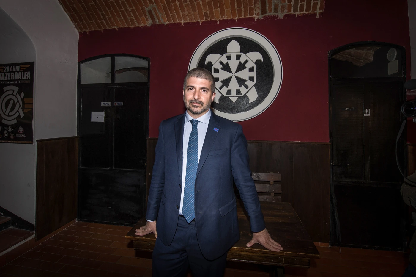 Sardine, Simone Di Stefano di CasaPound: &quot;In piazza con loro&quot;. La mossa spacca il movimento anti-Salvini