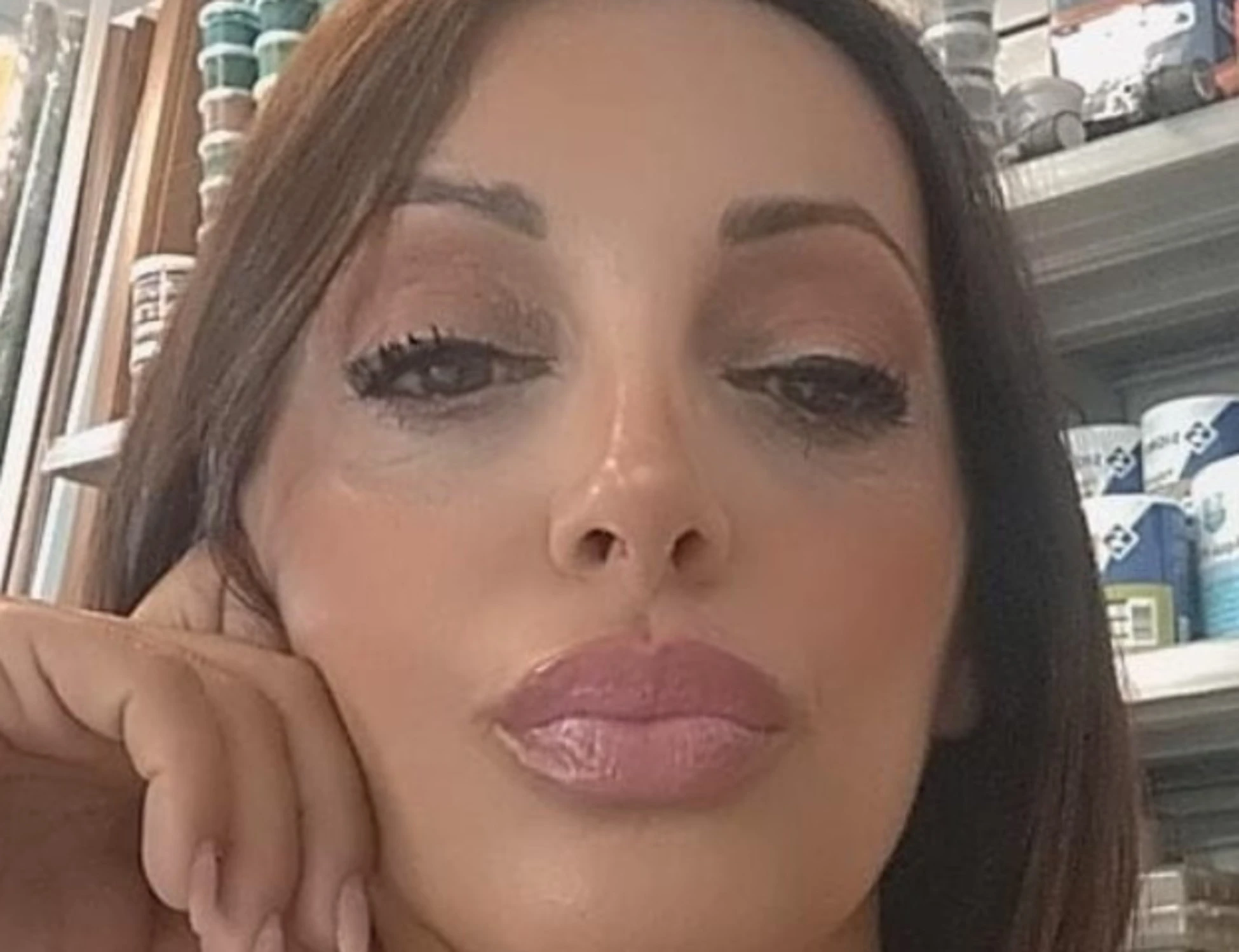 Tina Sgarbini, strangolata e uccisa dall'ex: cosa c'è dietro