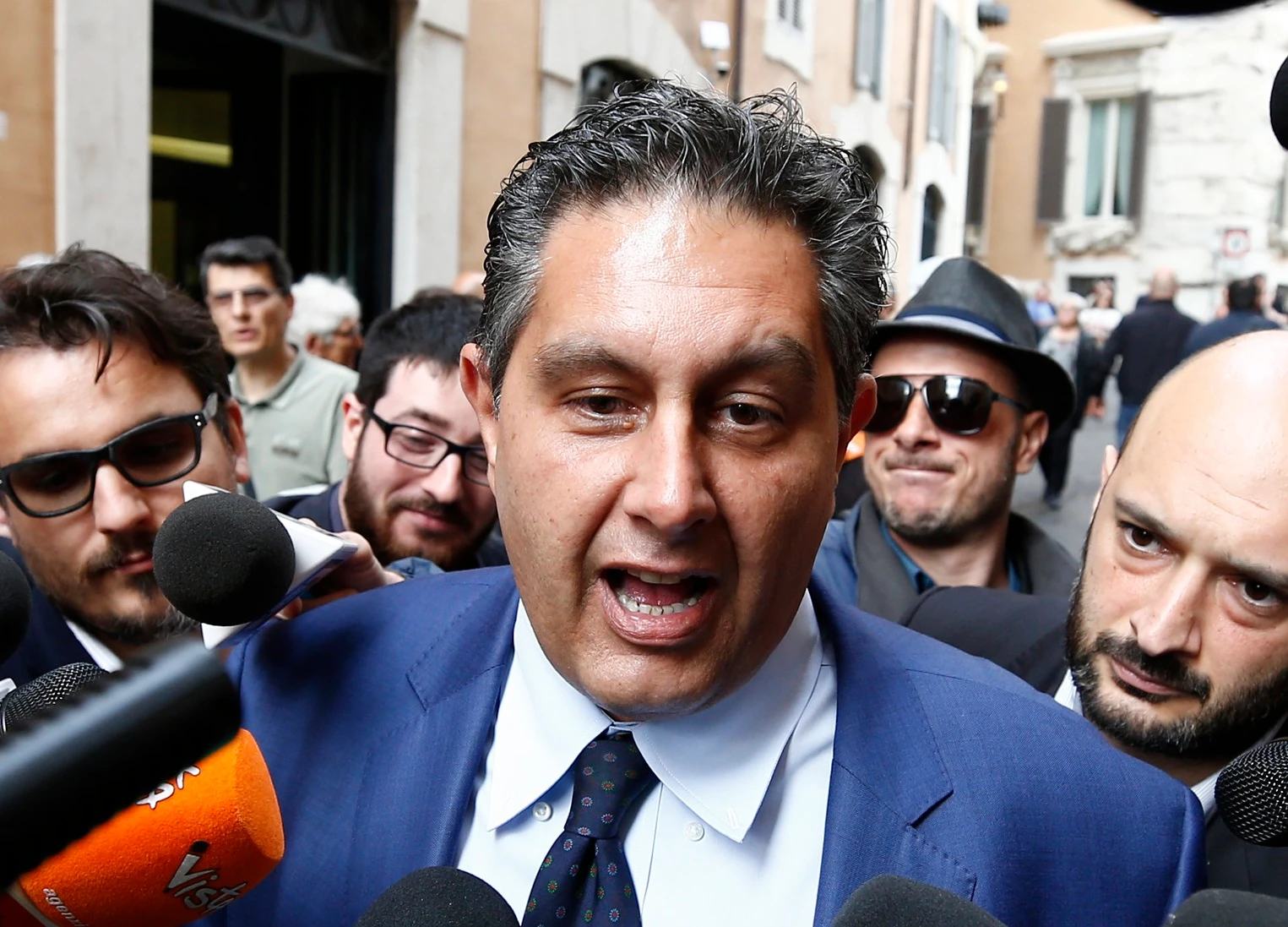 Giovanni Toti detronizza Silvio Berlusconi: "Il futuro? Partito unico, ma senza annessioni"