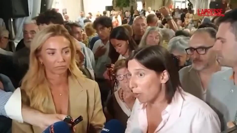 https://media.liberoquotidiano.it/xV8E9PCW0dfP8y5Ob7aBYGhTXvEYE1G3dGC1JMr_MoQ/width:800/quality:90/aW1hZ2VzLzIwMjYvMDkvMDIvMDYyNjQzOTMxLWEzZmEzODA0LTlhMDYtNDM1Mi1iNGJlLTAyMjMyMTE4N2QyOC5qcGc.webp