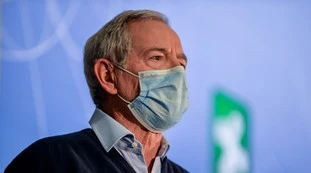 Guido Bertolaso, Matteo Salvini lo lancia ancora: "L'uomo giusto per mettere in sicurezza Roma"