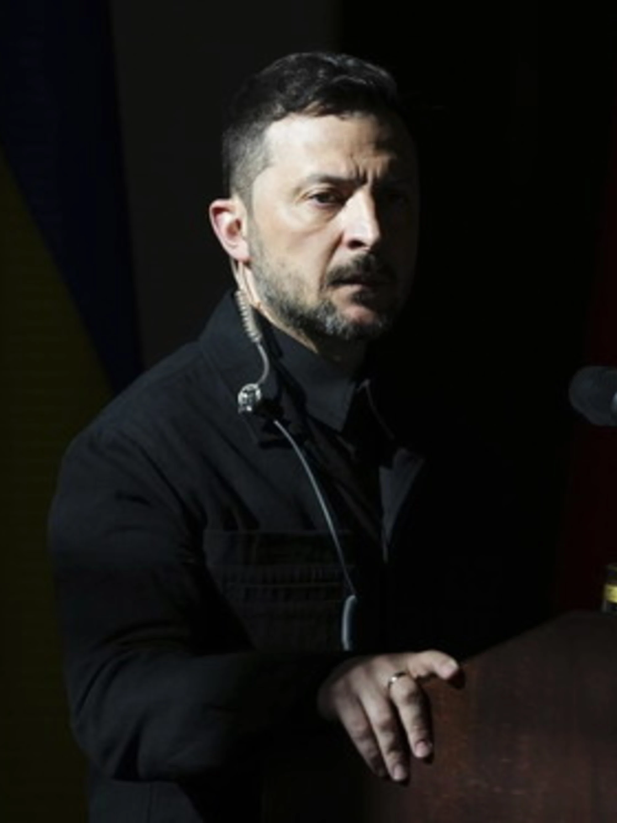 Zelensky:"Pronti a incontrare Mosca": svolta clamorosa. E Trump esulta