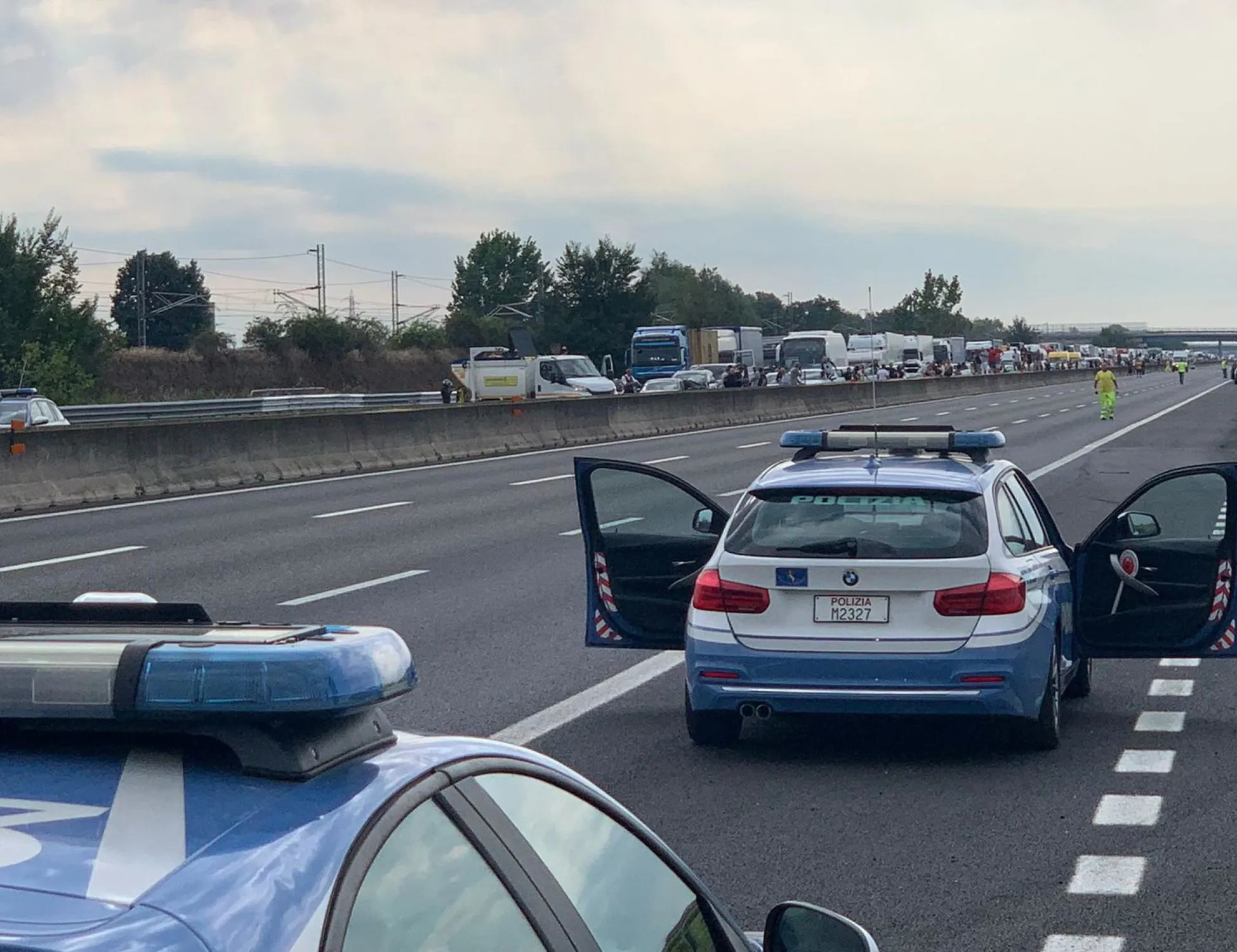 Leggi l'articolo: Non si fermano all'alt: gli spari, che fine fa il ladro