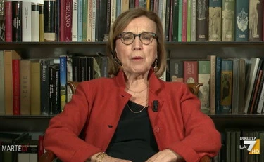 DiMartedì, Fornero usa Sanremo per spalare fango sul governo: "Ci abituiamo a tutto..."