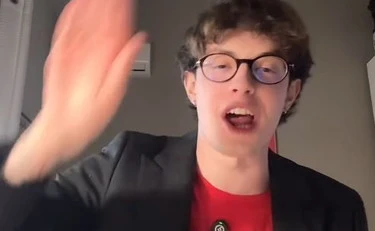 Altro che TeleMeloni: in Rai l’influencer amico del Pd