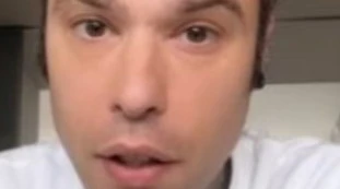 Fedez ancora sotto ai ferri: "Non ve lo avevo raccontato..."