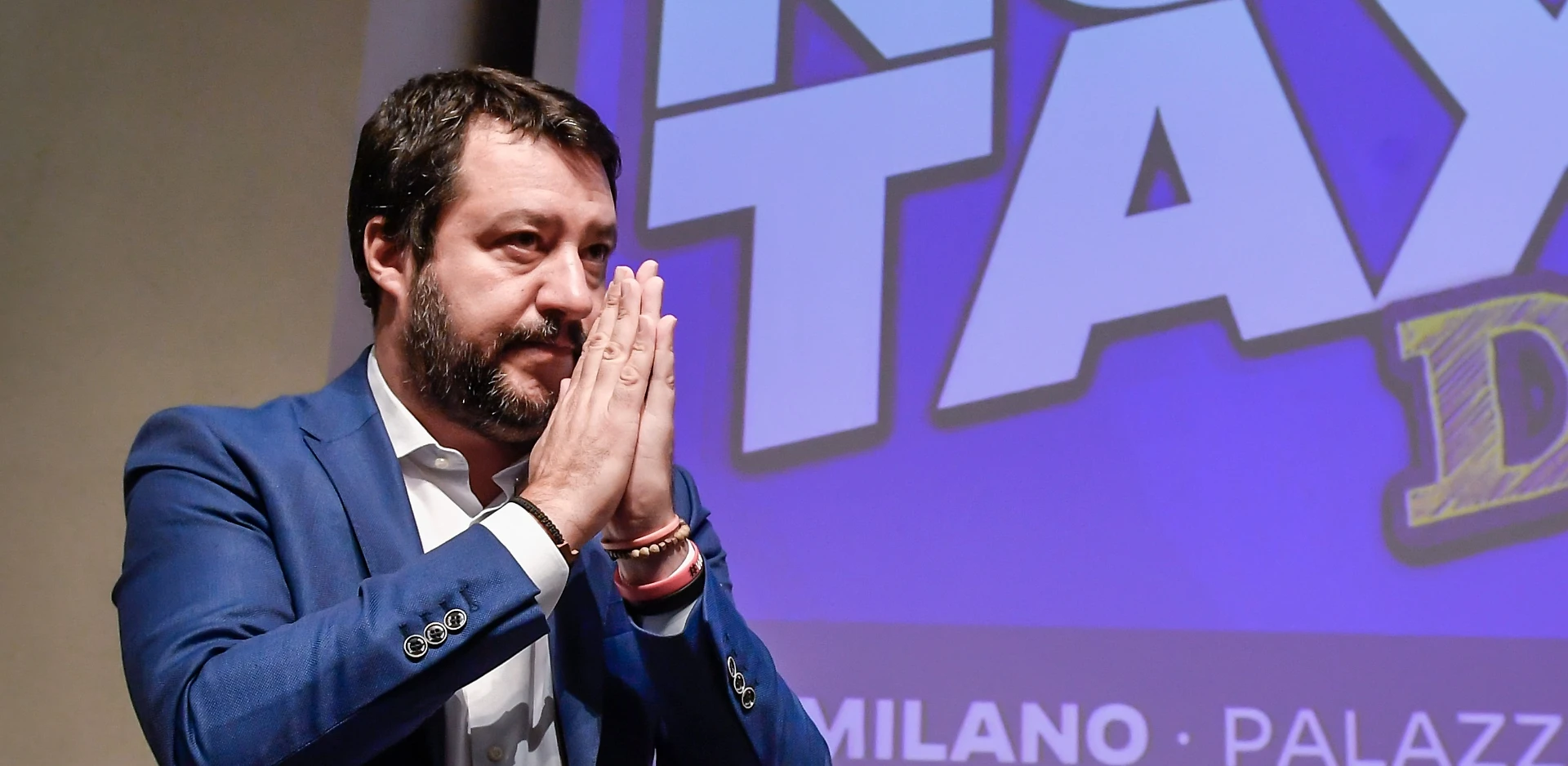 Matteo Salvini, nel giorno dell'attacco dei pm spopola l'hashtag a suo favore. E la Lega non c'entra