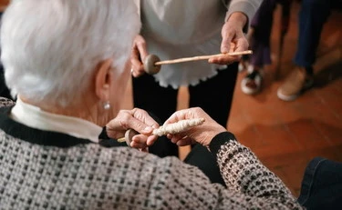 Alzheimer i segnali da non sottovalutare " La malattia inizia 20 anni prima dei sintomi"