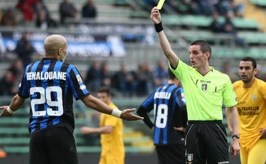 Daniele Minelli: "La manina della signora delle pulizie non bussa più?", scoppia il caso