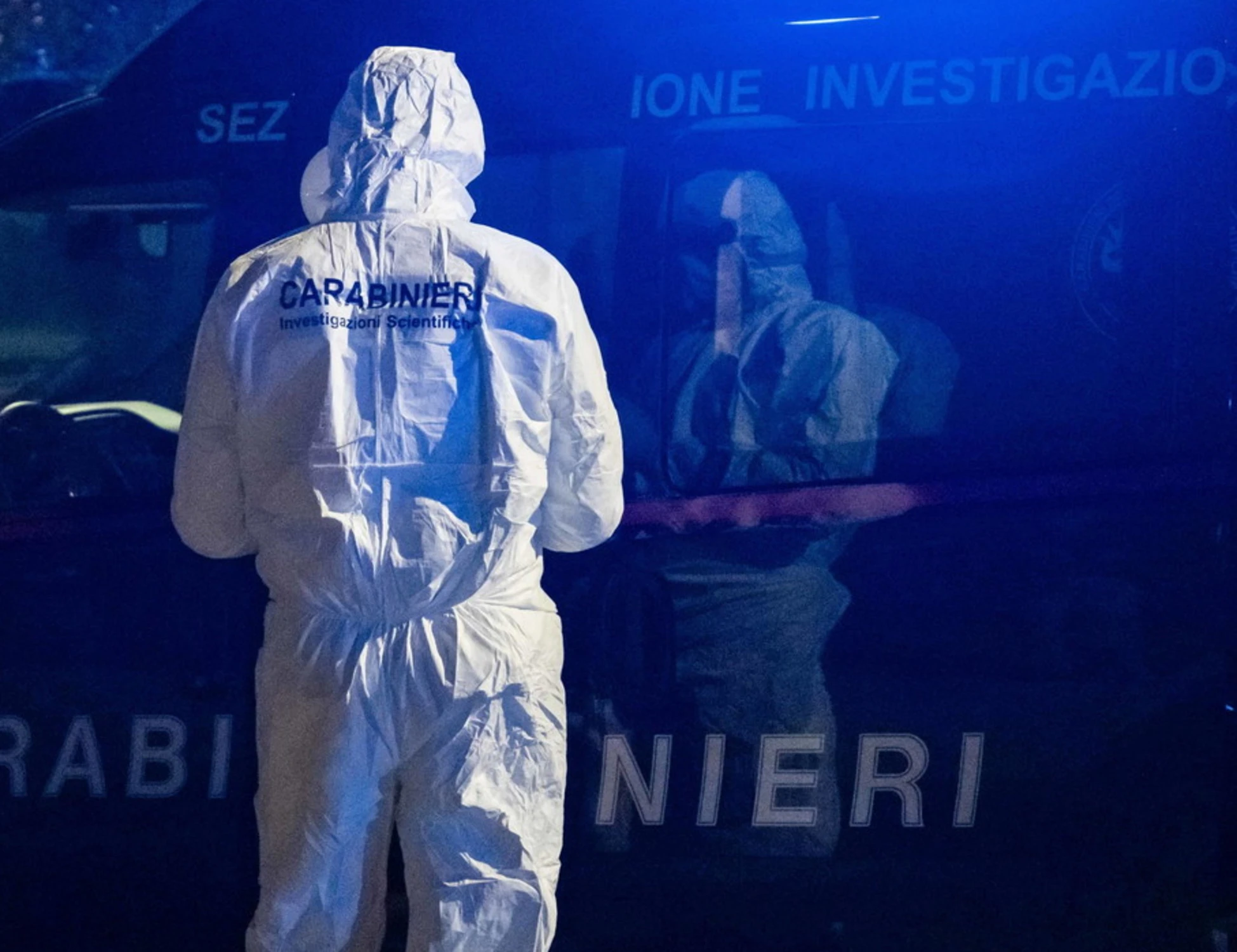 Muggiò, donna morta in casa: "Panno sul volto", un tragico sospetto