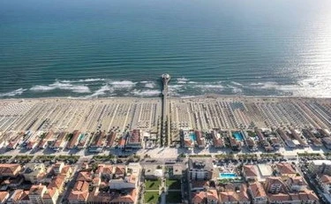 Lido di Camaiore, 80enne massacra la moglie ricoverata in ospedale. Poi il gesto estremo