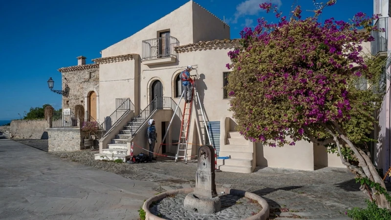 Reti piÃ¹ flessibili e resilienti per lo sviluppo delle rinnovabili: cosÃ¬ Enel sostiene la transizione energetica in Puglia