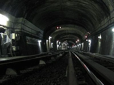 Un viaggio da Nord a Sud nell'Italia delle stazioni ferroviarie fantasma