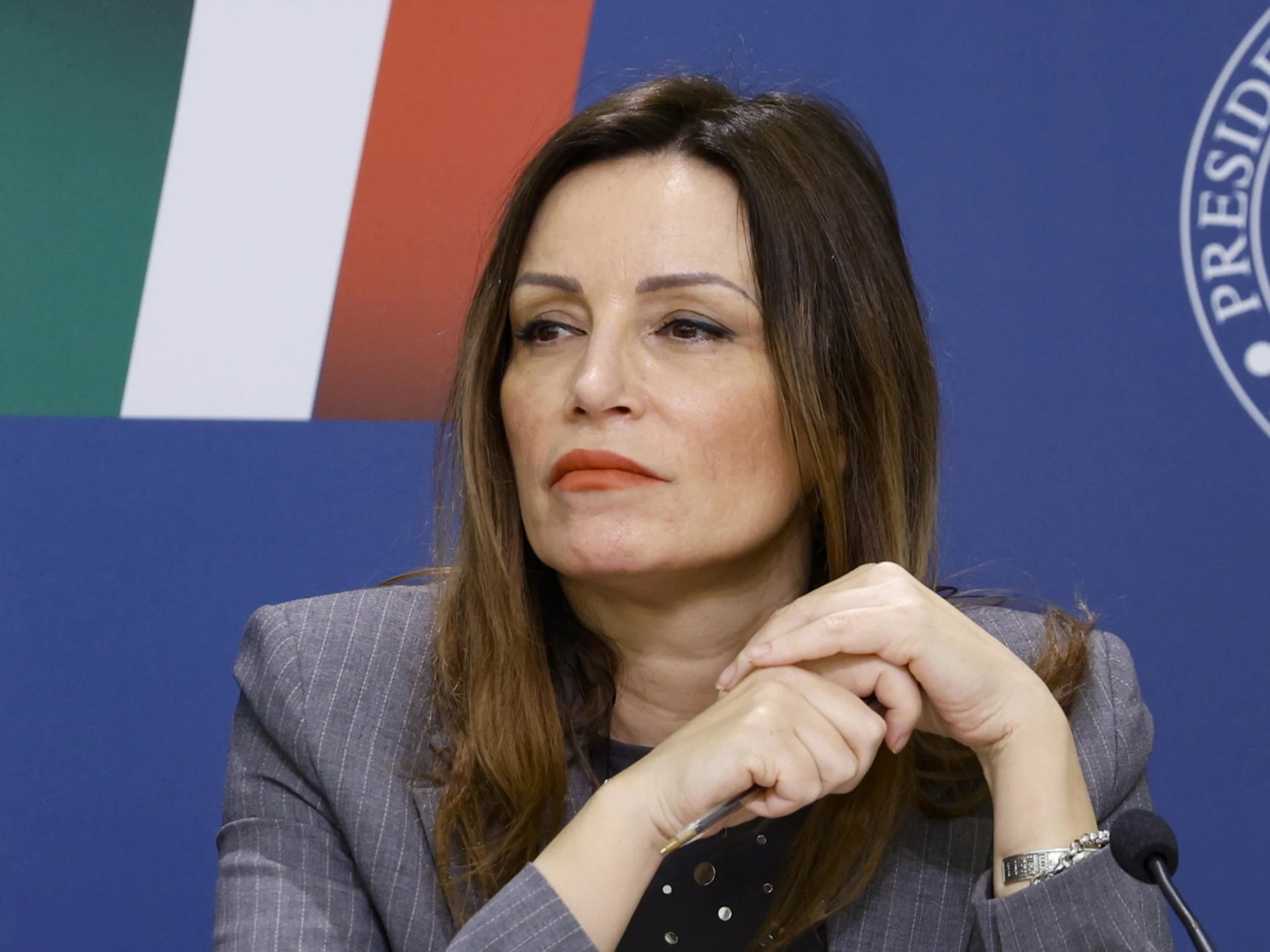 Bergonzoni a Lepore: "È il male di Bologna"