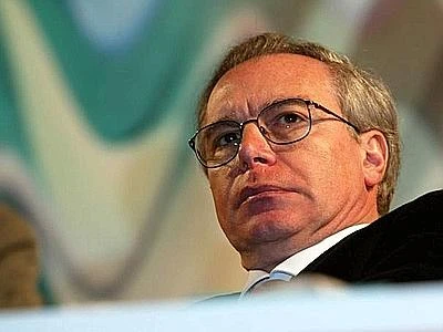Sfiducia ad Alfano, il Pd voterà no Epifani: "Governo va avanti"