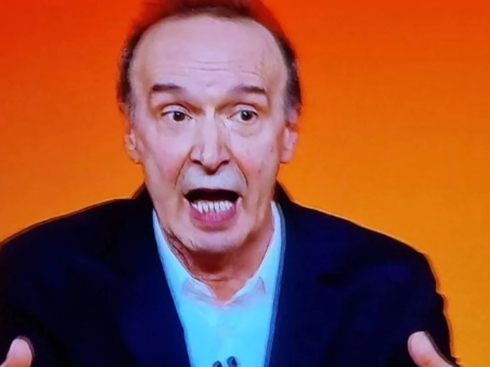 Roberto Benigni su Rai 1: TeleMeloni chi?