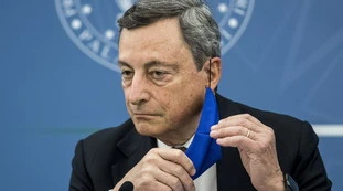 Mario Draghi, "né Palazzo Chigi né Quirinale": indiscrezioni sul suo futuro, nel 2023 alla guida della Ue?