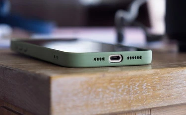 TIKTOKER E INFLUENCER QUANDO IL CELLULARE CREA MOSTRI ED EQUIVOCI