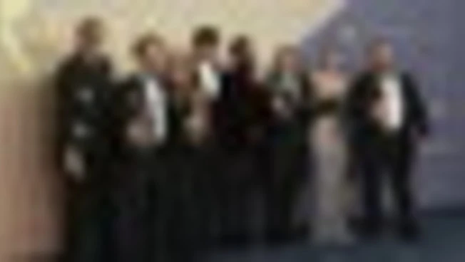 Emmy Awards 2026 trionfano "Widow's Bay" e "The Pitt"