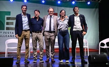 https://media.liberoquotidiano.it/xroKL8oXqIYlCqS_5J9hHSePr470DJz7S_zBcf9PZvo/width:800/quality:90/aW1hZ2VzLzIwMjYvMDUvMTIvMDQyMjIxNjUyLWMwOTM4NWFkLTY0NzctNDU1Zi1iZjVhLWVmMTgyMzg5YWYyMS5qcGc.webp