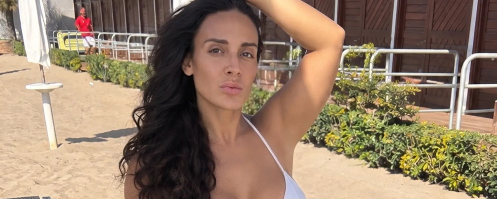 Francesca Manzini, "-20 chili". Foto in bikini, si scatena il delirio
