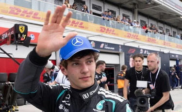 Kimi Antonelli zittito da Toto Wolff nel teamradio: "Guida e non lamentarti"