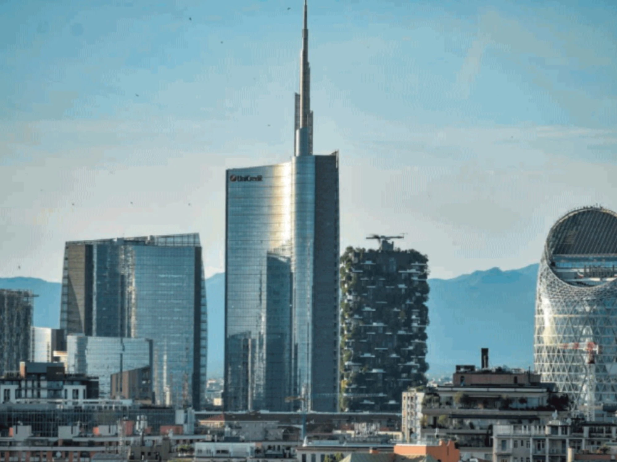Le bugie della sinistra sul caro-casa a Milano