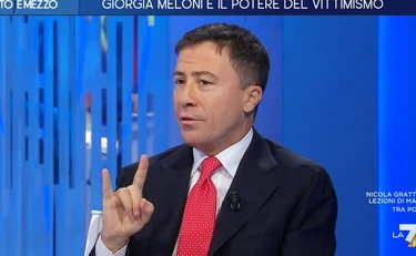 https://media.liberoquotidiano.it/xxYkCu72pdUhZSUjSRyoextcnswsch9Q1FHUkY_BPN4/width:800/quality:90/aW1hZ2VzLzIwMjUvMTAvMDkvMDgyNzEzNzAwLTQ2ZTBiZDc2LTE1MTgtNGJiMi1hNzg3LTcxZmFjMmZjYmMwNy5qcGc.webp