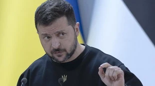 Zelensky, la gola profonda da Kiev: "Quanti soldi servono per ucciderlo"