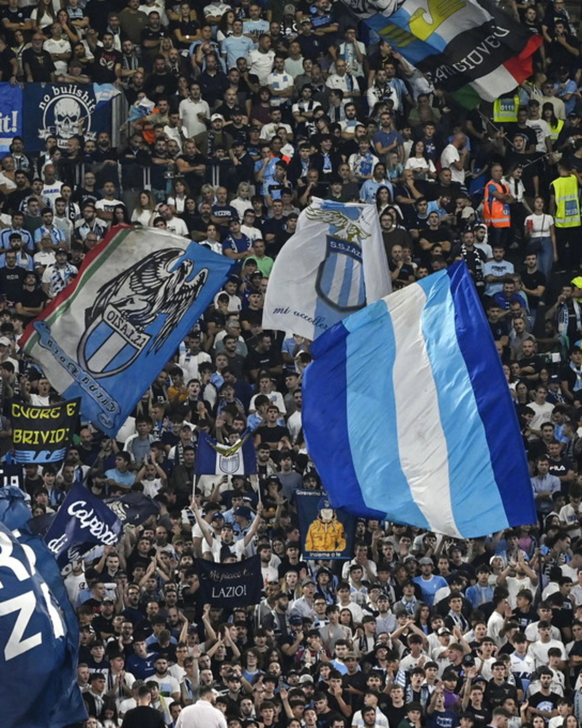 Lazio, niente nuovi acquisti? Boom di abbonati allo stadio
