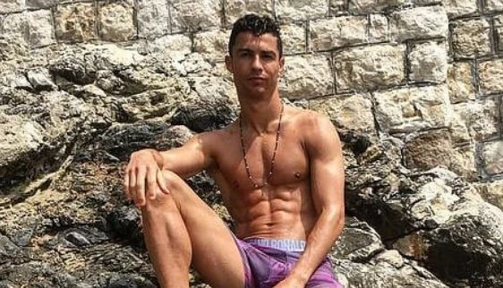Cristiano Ronaldo, in vacanza con Georgina in Croazia: 20mila euro per tre giorni