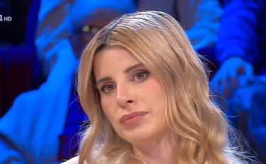 Affari Tuoi, Sofia massacrata: "Non l'hai ancora capito?"