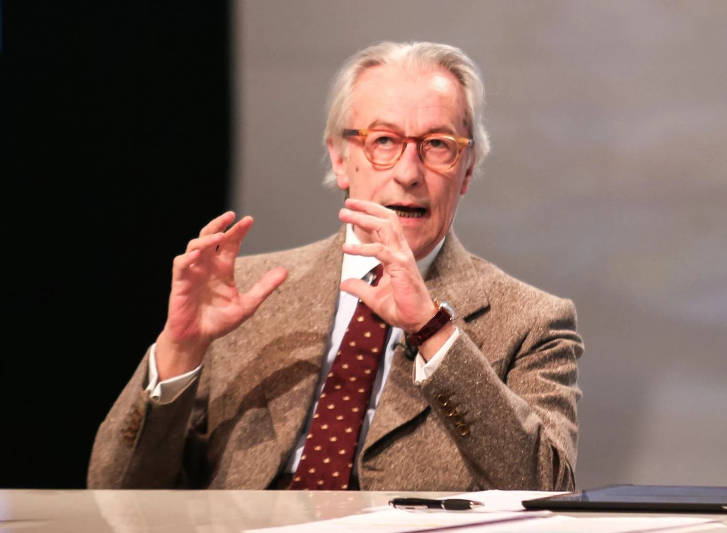 Feltri, dopo la vittoria dell'Austria siamo rimasti solo noi in Italia in balìa dei comunisti