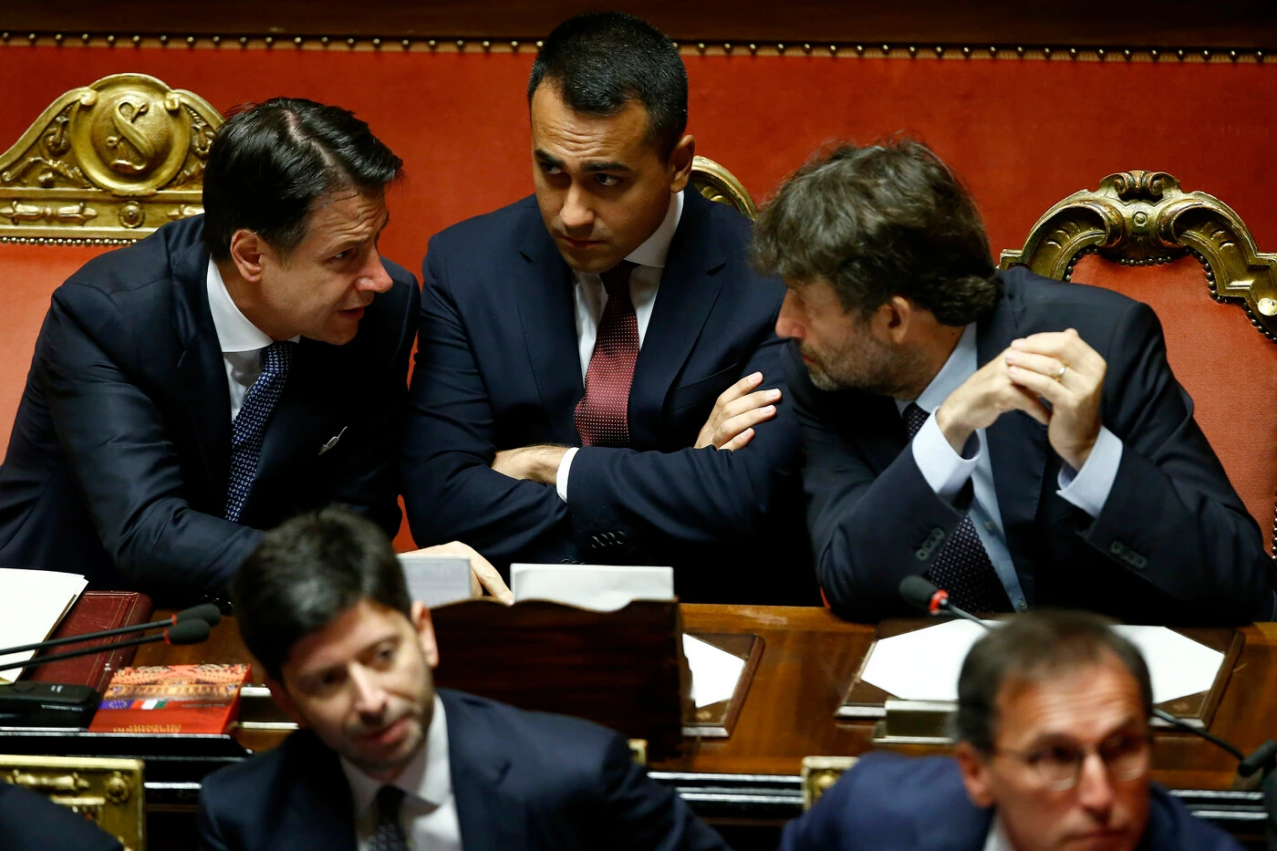 Mes fatale, Conte e il governo cadono a gennaio. "Via alla crisi", chi gli darà il colpo di grazia