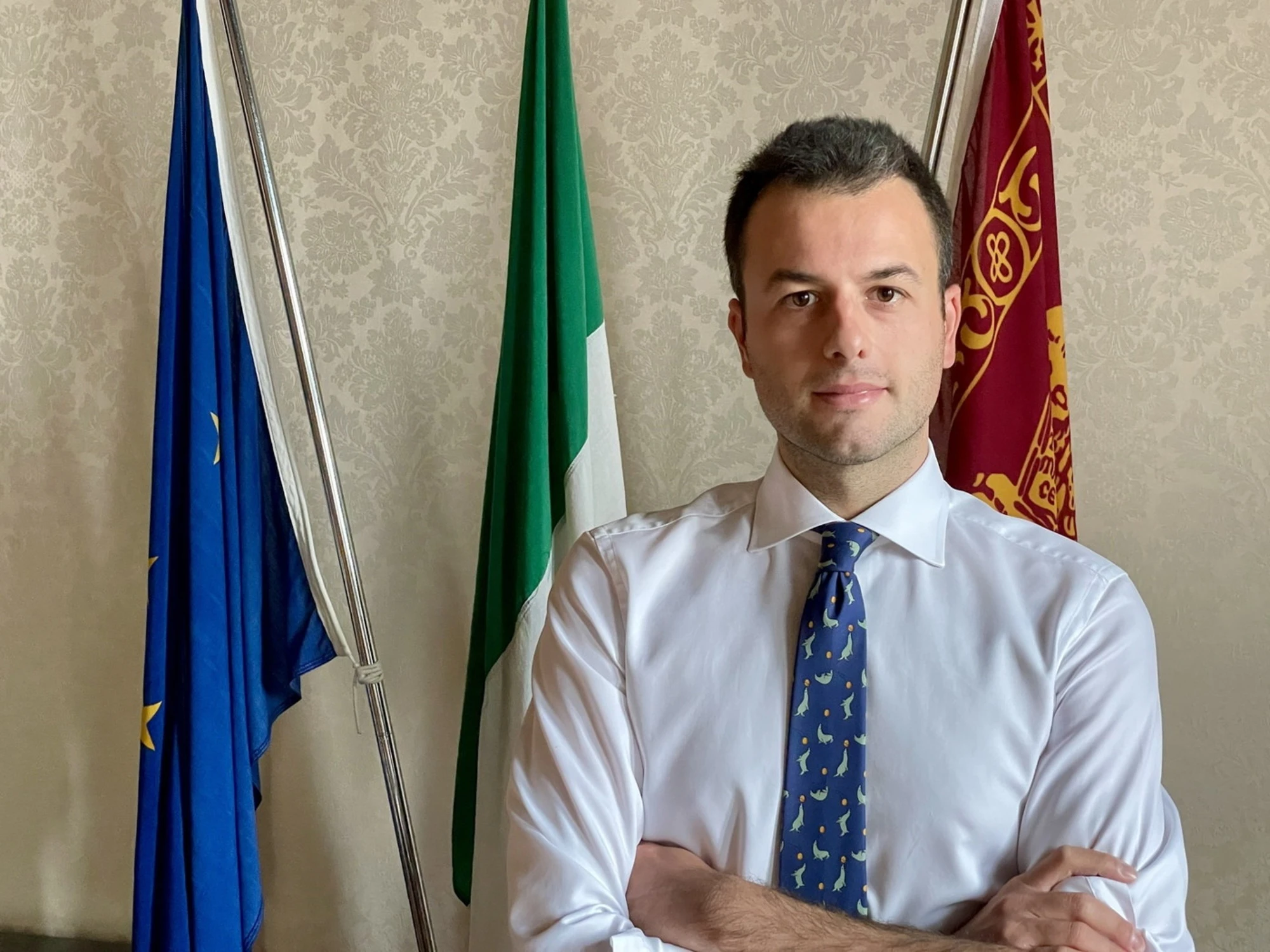 Comunali, Venezia al centrodestra al primo turno: clamoroso exploit, la telefonata in diretta di Meloni a Venturini. Boom anche a Reggio Calabria. Tutti i risultati