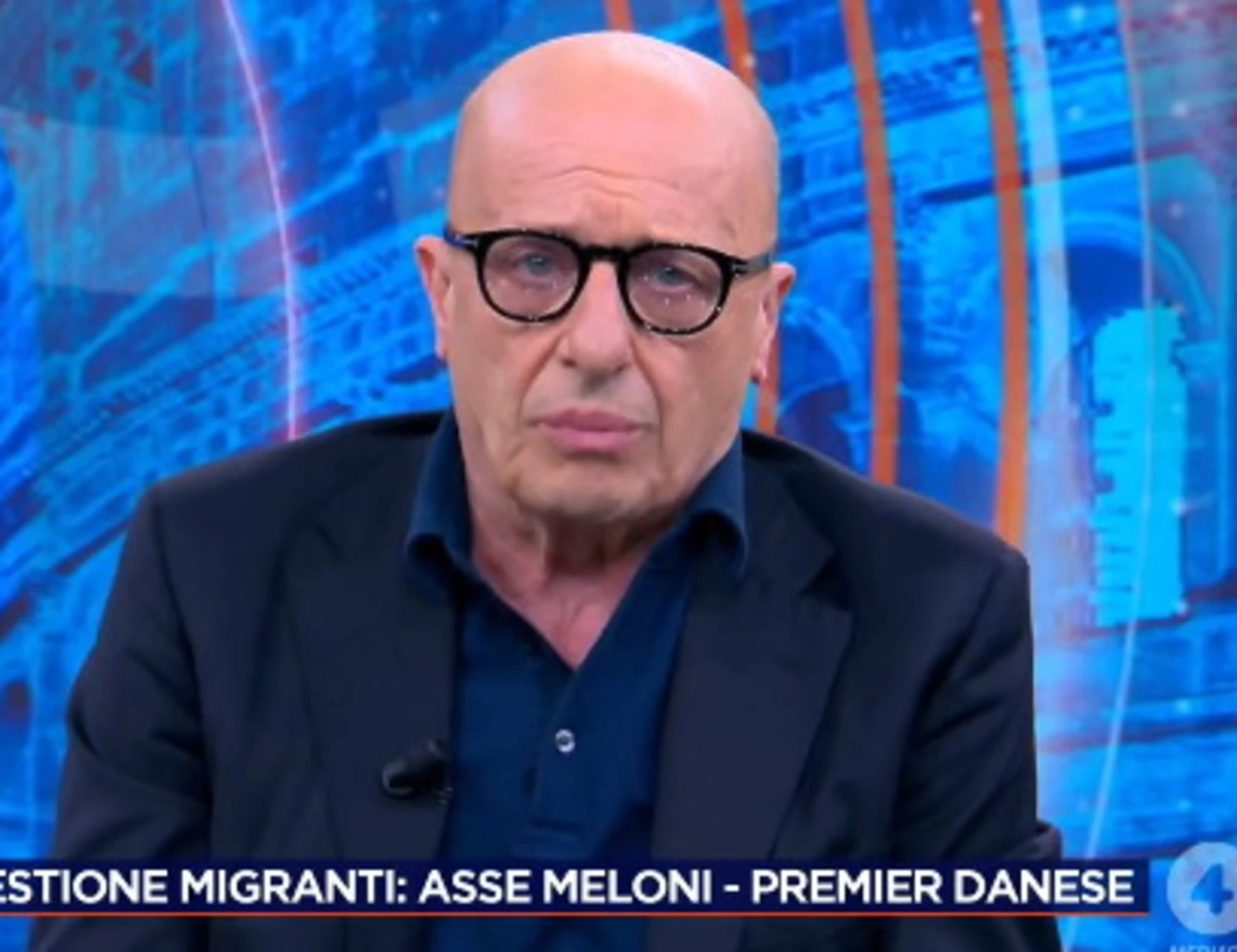 4 di Sera, Sallusti inchioda la sinistra: "Sembra stare con gli immigrati clandestini"