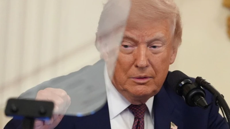 https://media.liberoquotidiano.it/y63-azRi9oowBIP2VhyuBv-kFMgiewVbDgGJrRra7qo/width:800/quality:90/aW1hZ2VzLzIwMjYvMDYvMTkvMTExNTM0MjUyLThmYTI3YTU2LThmMzktNDA5Ny05YjI2LTExNjYyY2ZiYzQ5Zi5qcGc.webp