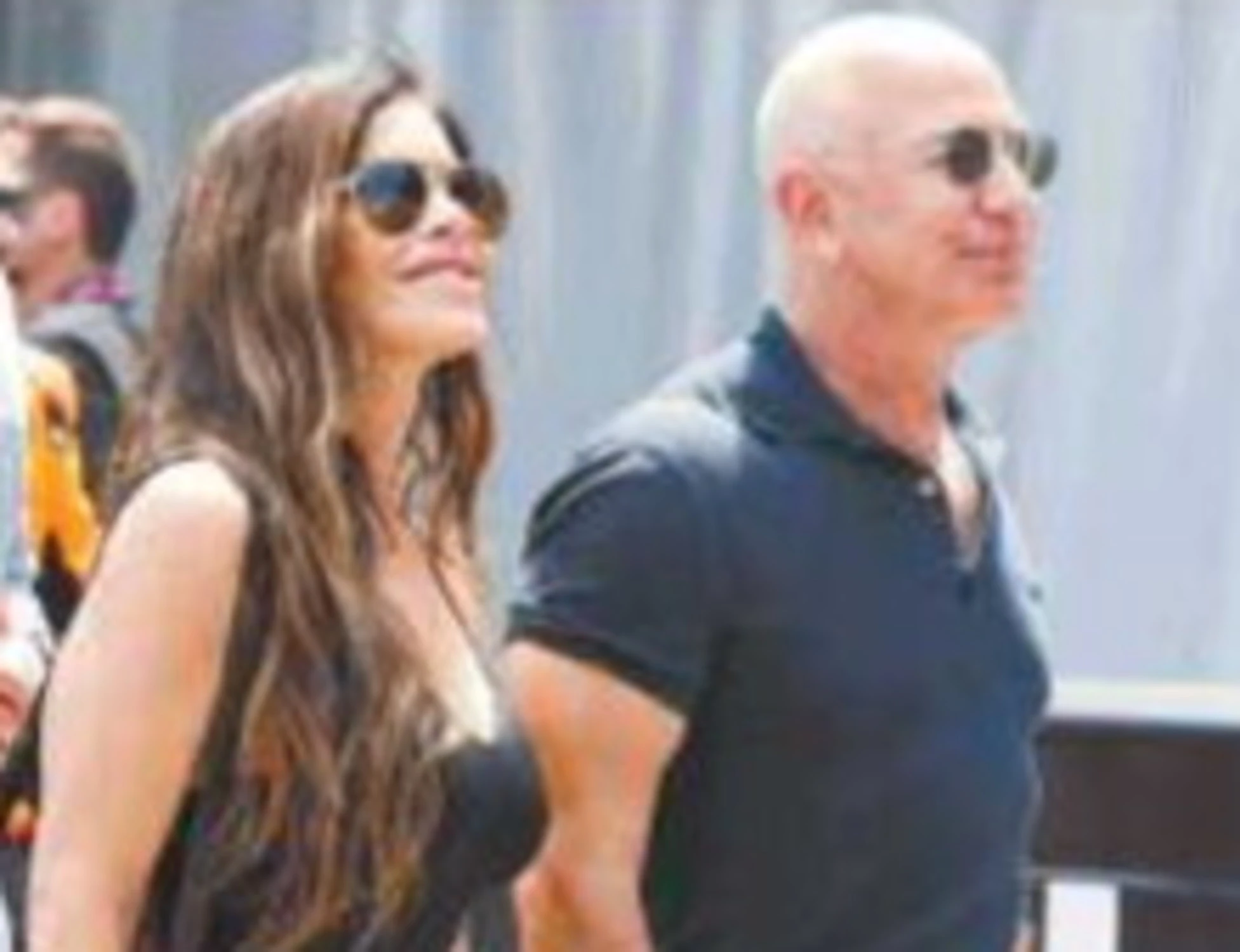 Cifre, segreti, e "intoppi" delle nozze Bezos-Sanchez