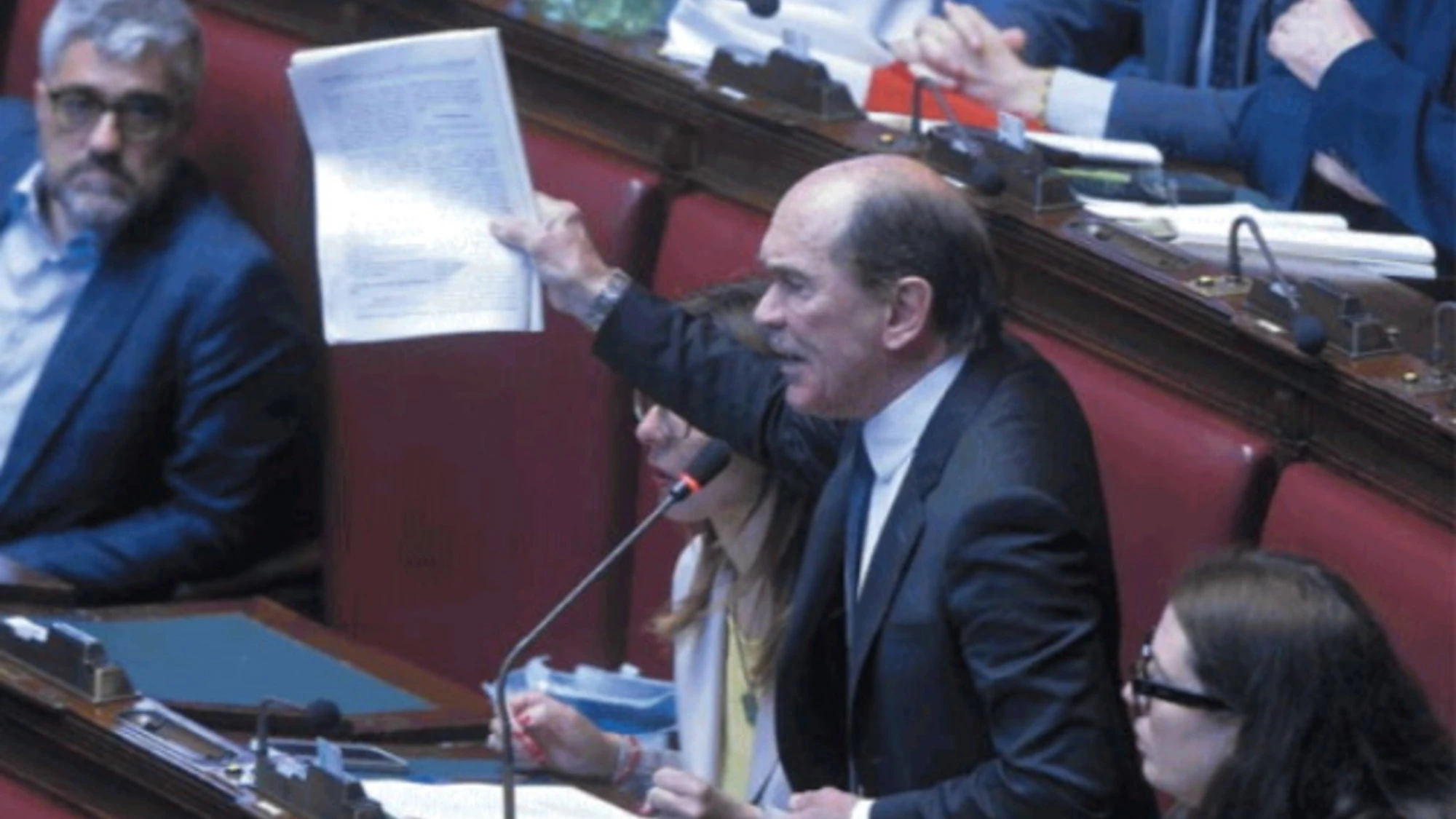 Dossieraggio, non si può insabbiare la fogna della Repubblica